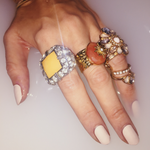 Carica l'immagine nel visualizzatore di Gallery, Smalto adesivo colore beige chiaro