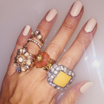 Carica l'immagine nel visualizzatore di Gallery, Smalto adesivo colore beige chiaro